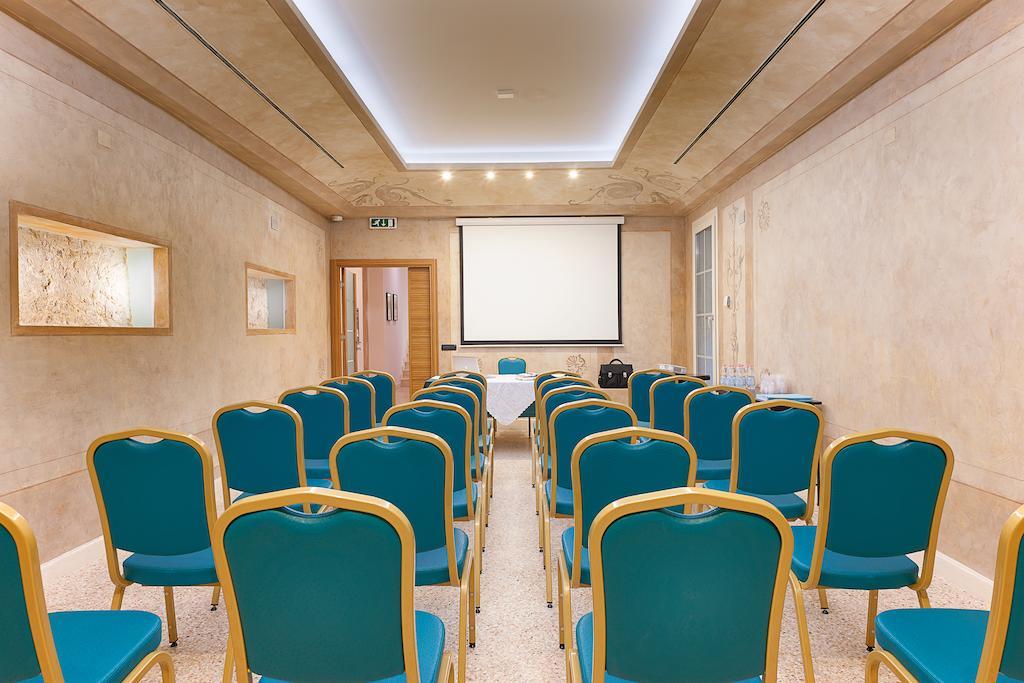Hotel Mastino Verona Exterior photo